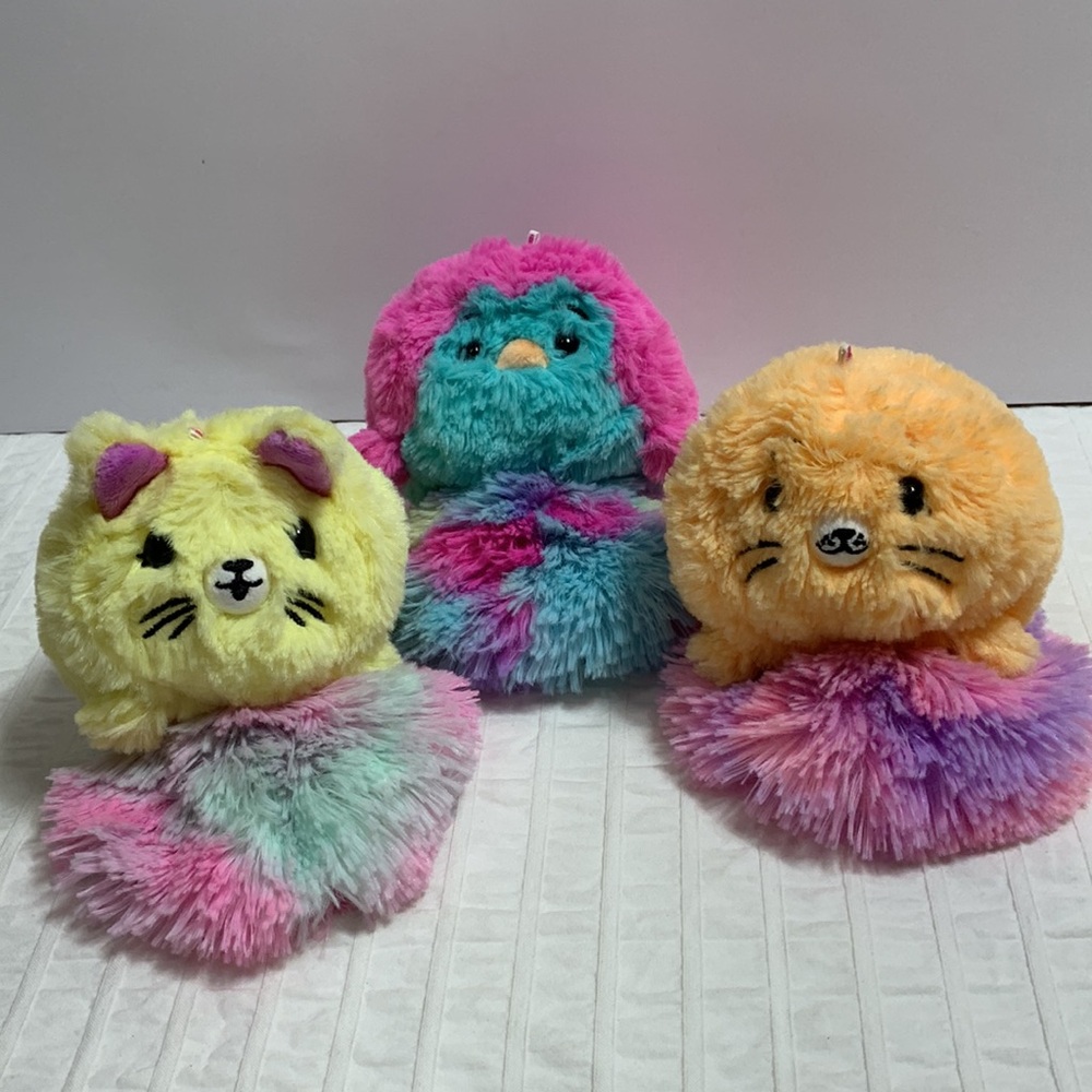 4” Pikmi Pops Surprise Scented Pom Flips Set of 3